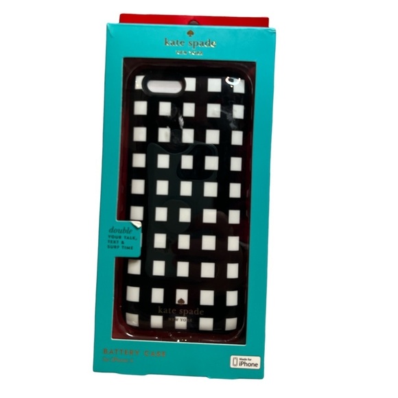 Kate Spade Gingham Black and White Apple I Phone 6 Charging Case - Picture 1 of 6